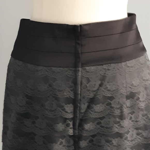 H&M lace Skirt size 12 - Picture 4 of 16